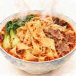 豆皮（大豆シート）が入ったマーラータンの手描きイラスト